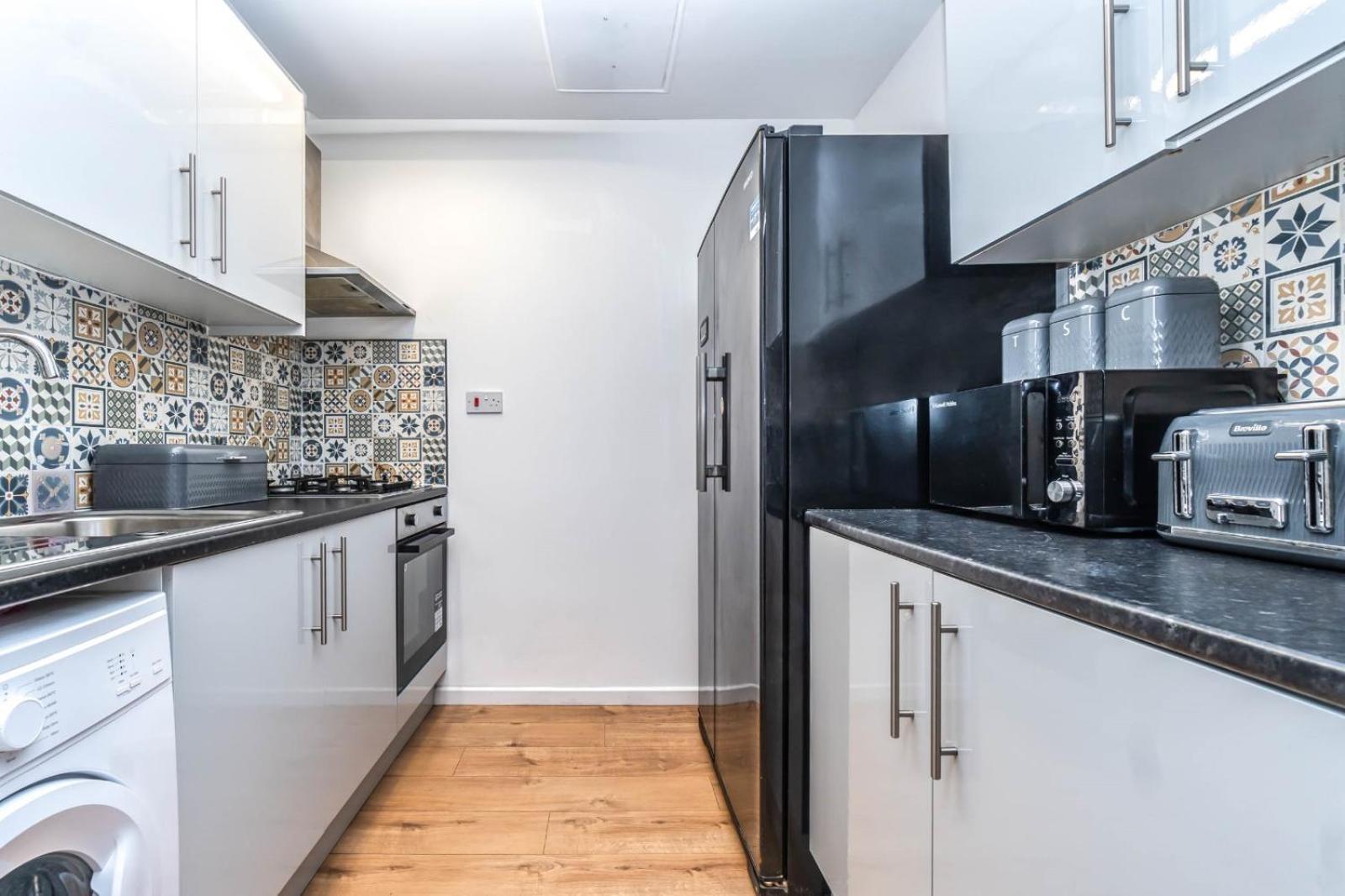 Bright Guest House In Hackney London Eksteriør bilde